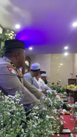 Termakawi - makawi ga tuh 🤍🤲  #gusilhampasuruan #gusilham #rezaalhaitamy #banjaristory #banjari #sholawat #sholawatnabi 