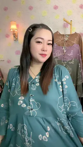 Restok lagi bund sephia dressnya 😍😍😍 yuk join live sekarang bund 🥰🥰 #melokaldenganbatik #fyp #rekomendasidaster #umkmlokal #viraltiktok #dasterrayon #dasterpanjang #Ramadan 