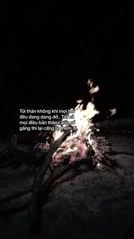 Tủi thân không khi mọi thứ đều đang dang dở.. Tất cả mọi điều bản thân càng cố gắng thì lại càng tệ thêm đi. ‎#trạmcảmxúc #cuocsong #camxuc #tamtrang #buồn_tâm_trạng #fypシ #quocphu_suy #xuhuong 
