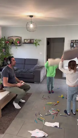 Être maman c’est…..🤣🤣🤣🤣🤣🤣🤣🤣