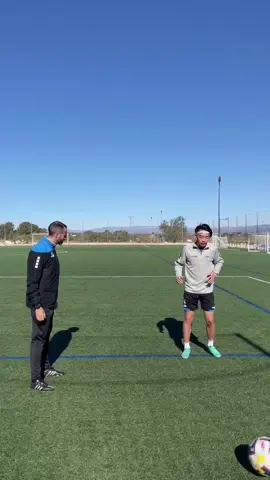 Want to compete with high-level players from all over the world? 🔥⚽️ Come enjoy the international vibes at #SpainRushSPF, we want to see your country represented! Click the link in bio for more info 🌍🌎🌏 • • • #rushsoccer #rush #Soccer #ruid #spain #espana #futbol #football #valencia #tips #soka #howto #fypsoccer #fyp #viral #viraltips #tiktok #onetouch #passing #shooting 