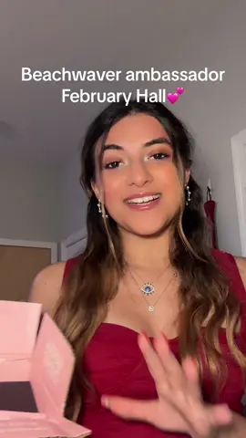 Thank you @TheBeachwaver 💕💕  - - - #beachwaver #beachwaverpartner #beachwavercurls #curlingwand