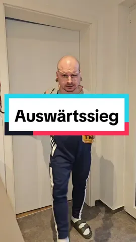 ❗️Auswärtssieg❗️ So wird gespielt. #auswärtssieg #auswärtsspiel #bier #bierdurst #pils #fun #fussball #football #tiktok #spiel #game #viral #goviral #fyp #hasseröder #manni #🍺 