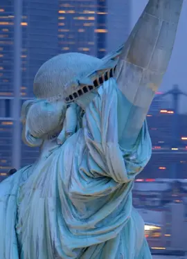 Close View of The Statue of Liberty #statueofliberty #newyork #shorts #travel 