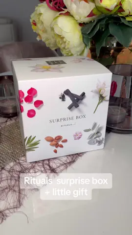 Rituals surprise box🤍🎀 #tiktokfamous #fypシ゚ #viral #fyp #fypシ゚viral #foryou #foryoupage #rituals 