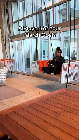 Try saying this prayer every morning and watch your life change ❤️🙏🏾  #prayers #christiantiktok #goalsetting #girlboss 