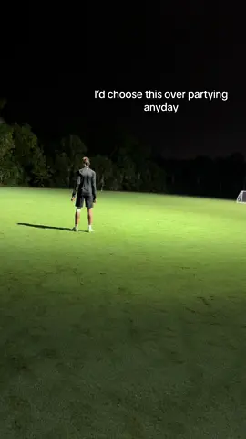 Any given day  #soccerboy#soccergirl#soccertiktok #Soccer#football#footballtiktok#futbol#futboltiktok#soccertiktoks#fyp #foryou#foryoupage#fup#foru#messi#cr7#viral#footy#footytiktok