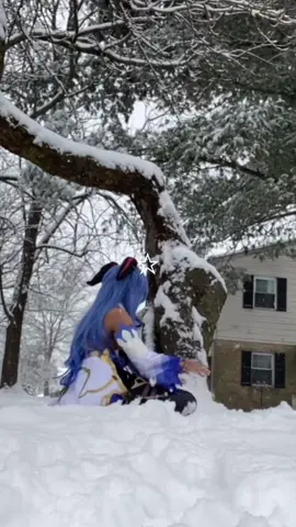 Missing the snow😿 ( no im not I hate the snow and if I slip on ice one more time im going to start encouraging global warming /j ) #cosplay #GenshinImpact #genshinimpactcosplay #genshin #ganyu #ganyucosplay #cosplayer #genshinimpactganyu #iminyourwalls 