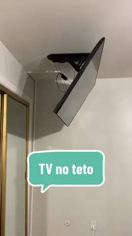 E ai TV no teto, sim ou não? ✨😉 #tv #suportetv #tvled #sala #quarto #casa #televisao #decor #designdeinteriores  #arquitetura 