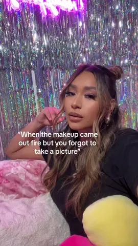 I want to kick myself when I forget to get content. #chicagomakeupartist #chicagotiktok 