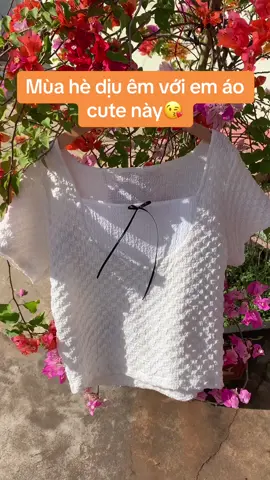 109k mà tìm được em áo may thủ công như này là hơi hiếm đó nhen#xuhuong #moingaymotoutfit #TikTokFashion #TikTokFashion 