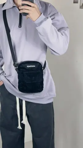 Tas Selempang Corduroy #corduroybag #padahariini #belilokal 