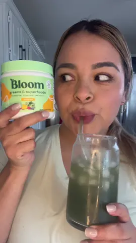 I found the perfect way to take your GREENS 🙌🏼🥬 @Bloom Nutrition #bloom #bloomnutrition  #CelebrarDeMulherParaMulher 