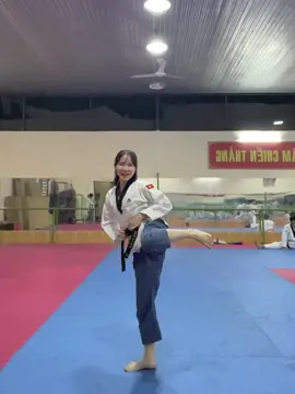 Cái nhạc hết hồn ghê