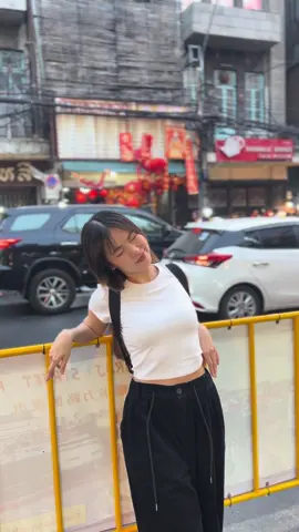 One day trip in China Town #CapCut #friends #walkingstreet #Vlog #fyp 