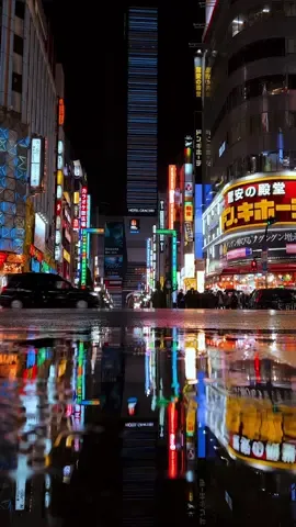 🇯🇵 Tokyo nights #tokyo #japan #shinjuku #kabukicho #tokyonightview #nightaesthetic #japantok #japantravel #japantrip #traveltiktok #fyp  