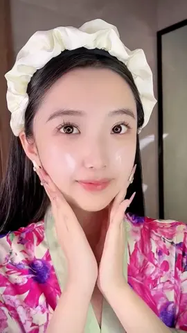 #WomenOfTikTok#exgyan#TikTokFashion#foryou#dep Bộ chăm sóc da EXGYAN