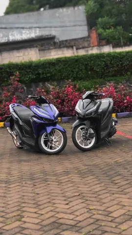 Menyala bosku🔥🔥🔥#vario #fyp #vario150 #vabee #cinematic #malangvarioproper #TikTokPromote #masukberandafyp #masukberandafypツ #CapCut 