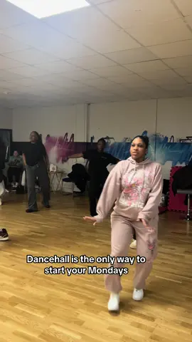 DanceHall Monday, a health recommendation by the @Yin Yang Twinz. #vibes see you in class  #dancestudiomanchester #dance #dancehall 