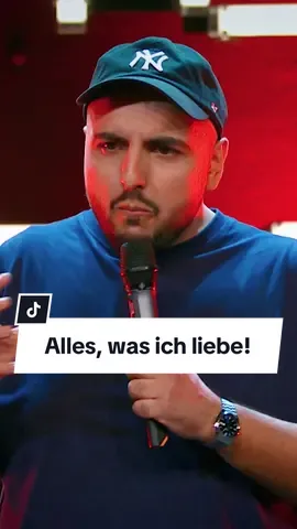 Wunschlos glücklich! 😍 @therealsezeroglu | Comedy Clash | Alle Folgen der 2. Staffel findest du in der @ardmediathek.  #SWRComedy #ComedyClash #Standup #StandupComedy #NicNacs #KorpulenteFrauen #Snacks #Atempause #Liebe #SezerOglu #FYP