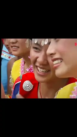 'ဝ' မိန်းကလေး#‘ဝ’ လူမျိုး