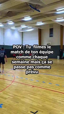 Je sais pas si je dois rire ou pleurer 💀😅 #handball #sport #coach #sports 