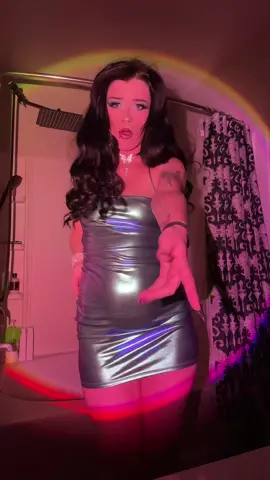 let me be urs #fyp #lipsync #fypシ゚viral #makeup #dress #dressup 