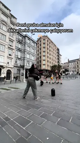 eyvah chos7n #kpopdancecover #le_sserafim #le_sserafim_smart #fyp #dance #kpopinpublic #makeitlookeasy #cemretaka #chos7n