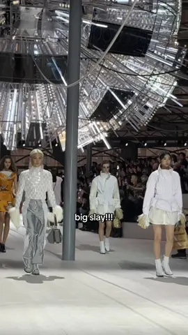 FELIX MODEL DEBUT? Go korea go 🇰🇷🇰🇷