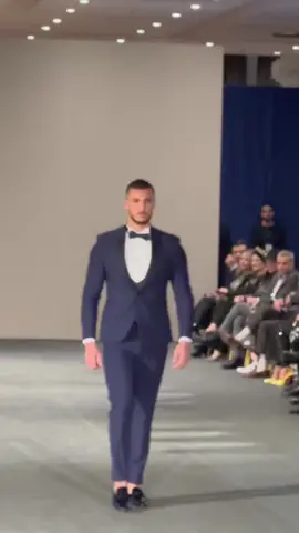 #fyp #tiktoklongs #viral #model #algerie🇩🇿 #menfashionstyle #mannquin 