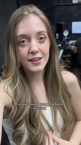 Quem sabe do que eu to falando aqui? Kkkkk 🫠 #producaomusical #produtor #trend #musica #produtormusical #casada #violao #guitar 