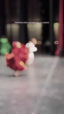Hermoso verlos bailar desde pequeños. Niños bailarines del ballet tonantzin #danzafolklorica #folklorico #danza #balletfolklorico #folklorico #dancer #folklore 