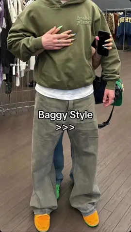 Its the best 🤩 LlNK lN BlO TO SHOP THIS STYLE 💫 #streetwear #fashiontiktok #fitinspo #mensfashion #outfitideas 