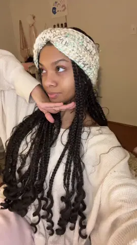 🤍🤍 #crochet #crochettutorial #crochetheadband #crochettiktok #crochetaddiction 