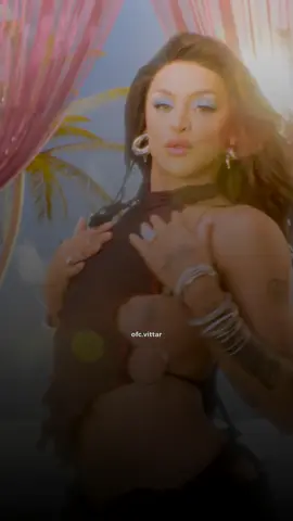 Ai ai ai mega príncipe @Pabllo Vittar ❤️#pabllovittar #megaprincipe #song #batidaotropical 