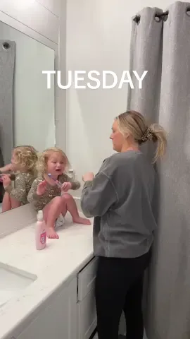 guess who finally opened a PO box for those of you who have messaged!!! 🙋🏼‍♀️ #errandday #runerrandswithme #morningroutine #getreadywithme #grwm 