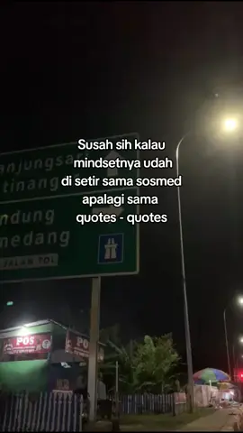 Mindset di setir sosmed = sengsara #fyp #xyzbca #mindset #viral #quotes #tiktok 