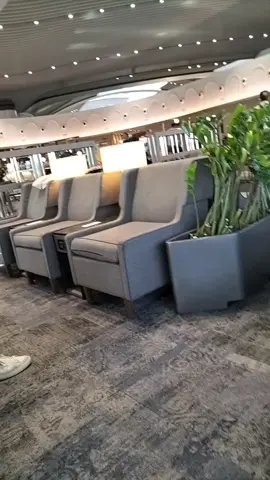 plaza premium roma airport 