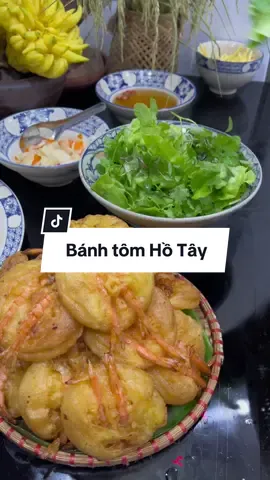 Bánh Tôm Hồ Tây - Ngày Quốc Tế Phụ Nữ 8/3 #AnCungTikTok #LearnOnTikTok #SieuDauBep #chefhugohieu #1thianuocmamngon #1thiabotthitga 