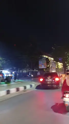 Balai kota Banjarbaru Ga Ada Obat 🥺 #banjarbaru #vibes #vibesmalamhari #nightride #banjarbaruvibes #fy #fyp #fypシ 