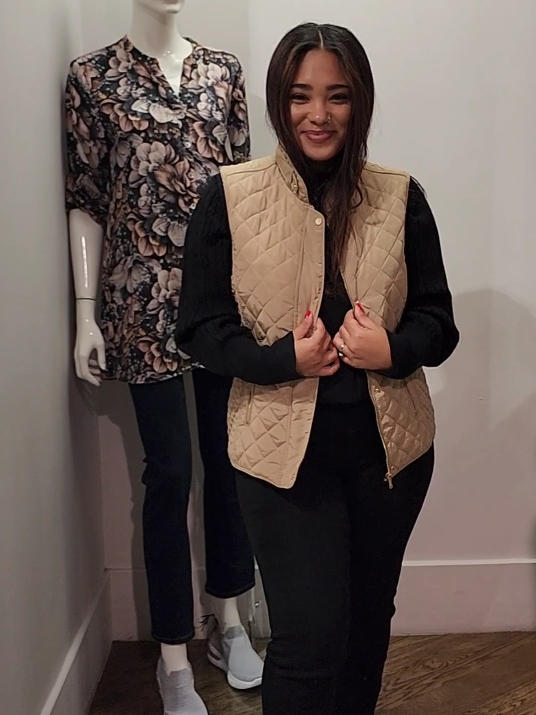 One Is Never Enough! Our versatile sleeveless puffers come in an assortment of fabulous colours - we love them all! Shop in-store or online via the link in our bio. #styledbyqp  • • • • • #queensparksa  #queensparkfashion  #newcollection  #sleevelesspuffer  #gilet  #trend  #fashion  #style  #autumn  #autumnstyle  #autumnfashion  #outfit  #OOTD  #howtostyle  #styleinspiration  #styleinspo  #styletips