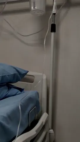 اللهم يا رب الناس اذهب الباس واشفي انت الشافي لا شفاء الا شفائك شفاء لا يغادر سقماا  🤍  #علم_ان_سيكون_منكم_مرضى #ارح_سمعك_بالقران🎧♥️ #foryou #fypシ 