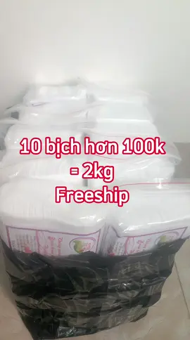 Khăn khô đa năng Hiền Trang baby sale #cuahangcothao #khankhodanangchobe #khankhodanang #xmas2024 #mebimsua #dodisinh #embedethuong #hellotiktok #xh 