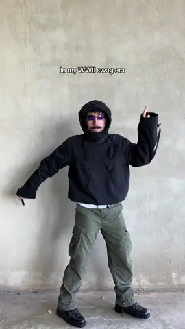 1940s WWII Gunner smock, finalmente in archivio 🫵🏻🫵🏻 #vintageclothes #vintage #streetwear #fashiontiktok #fashion #vintagefashion #streetwearstyle #WWII #mercanzia 