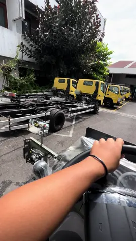 Ready 😁. #mitsubishi #canter #cantermaniaindonesia #busmania #fuso #cantereuro4 #euro4 #mekaniktiktok #fyp 