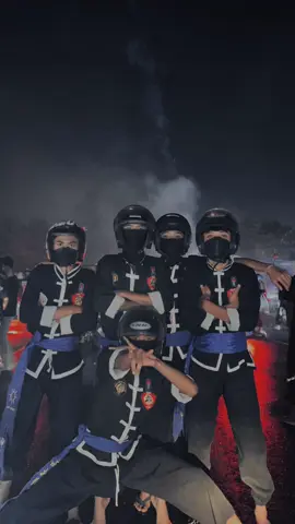 #CapCut menyala 🖐🏼🫵🏼🏴‍☠️🔥#ikspikerasakti_indonesia #ikstulungagung #ikspipusatmadiun #tulungagung #fyp 