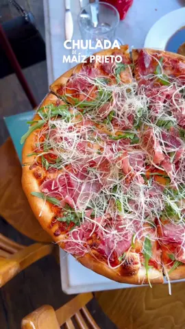 EL CLASICO EN GUADALAJARA PARA UNA DELICIOSA CENA ITALIANA! @ildiavolooficial es una joya en la ciudad que sinceramente yo no conocia, precios buenisimos y comida sabrosa! 📍Paseo Andares 4965 Local upv 415, Puerta de Hierro, 45116 Zapopan, Jal. #Foodie #like #instablogger #instafood #chuladademaizprieto #peguenleelmordidon #foodiegdl #quechuladademaizprieto #andares #mexico #longervideos #jalisco #andares #zapopan #guadalajara #diavolo