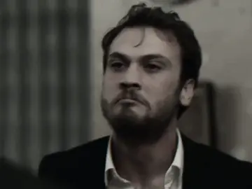 افضل ممثل تركي؟                                                                    ً   #ادت #fyp #ياماش #çukur #yamaç #ياماش_كوشفالي #الحفرة #الحفره_çukur #tiktok 