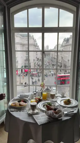 Breakfast in London.. #london 