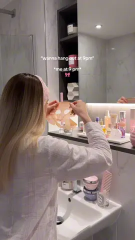 ✨maybe tomorrow✨ (inspo: @elisa) #SelfCare #selfcareroutine #eveningroutine #aestheticroutine #girlygirl #pinkaesthetic #pinterestaesthetic #aestheticbathroom 